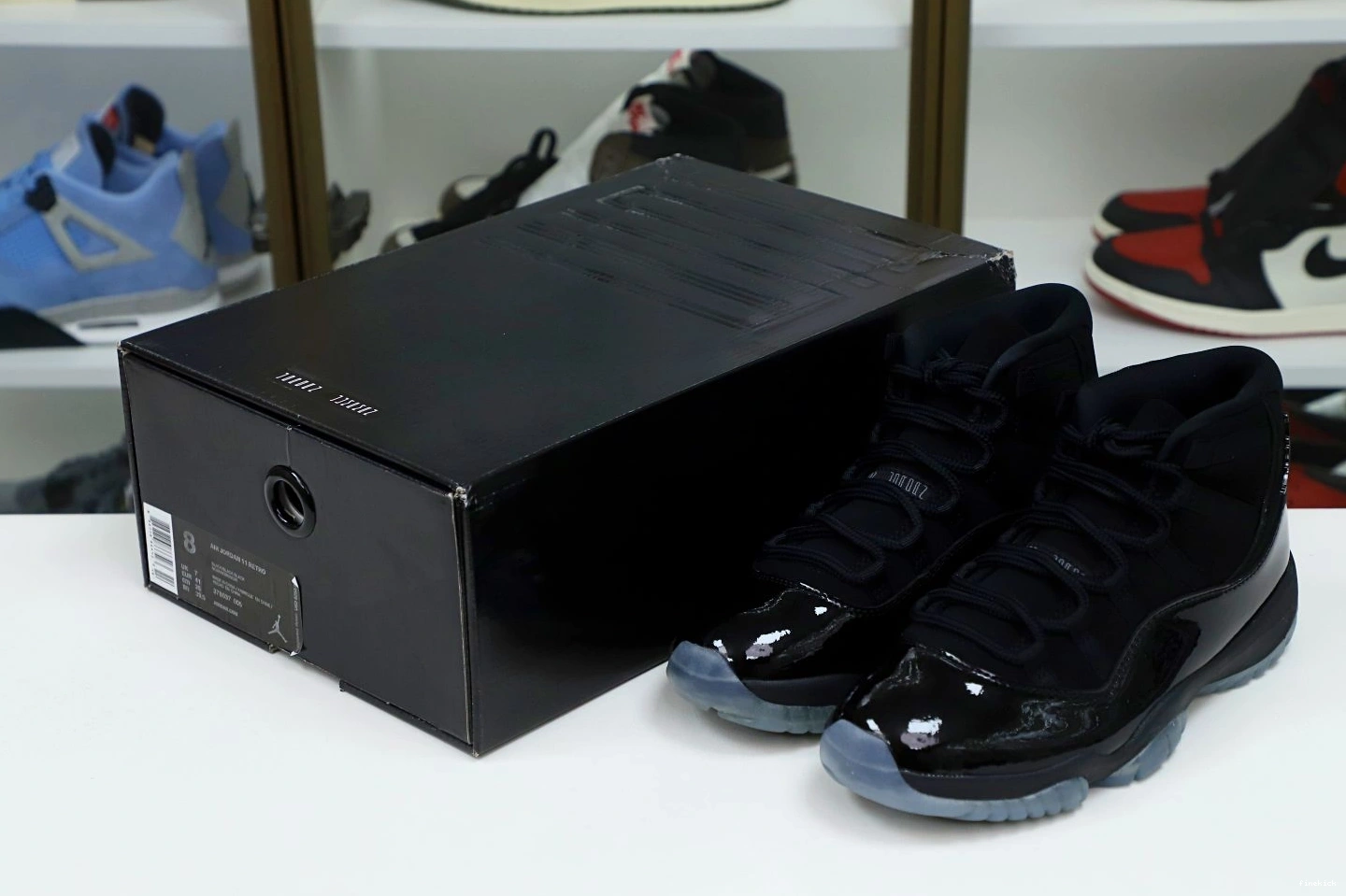 JORDAN 'CAP RETRO 11 AND GOWN' AIR 1022